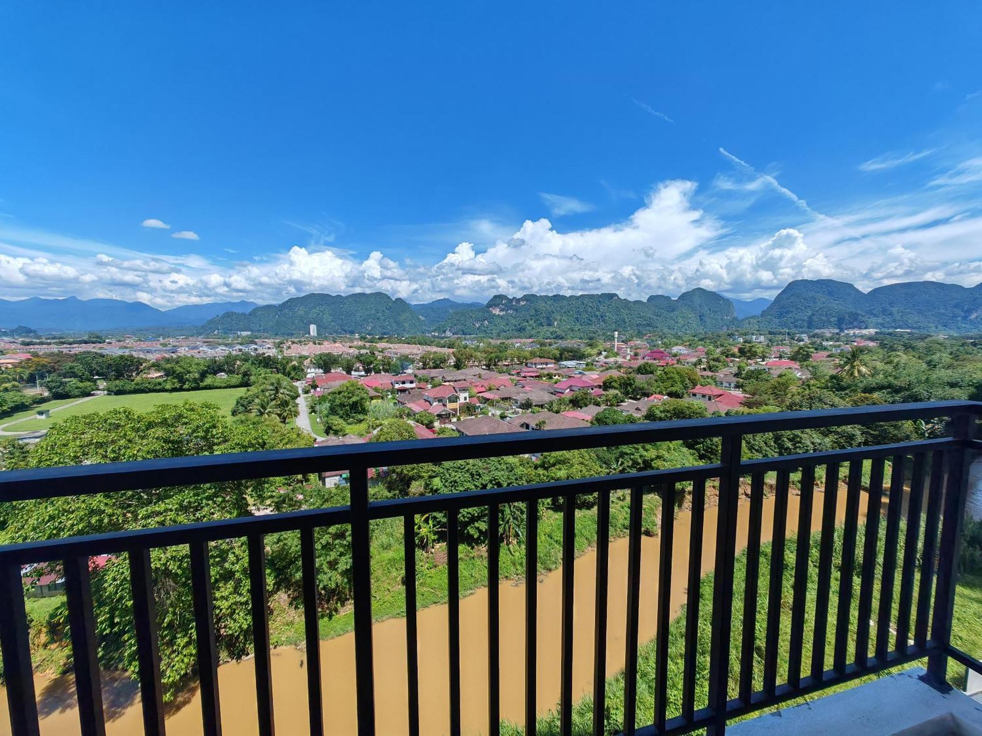 The Cove Premium Suites 7-13Pax By Iwh Suites Ipoh Luaran gambar