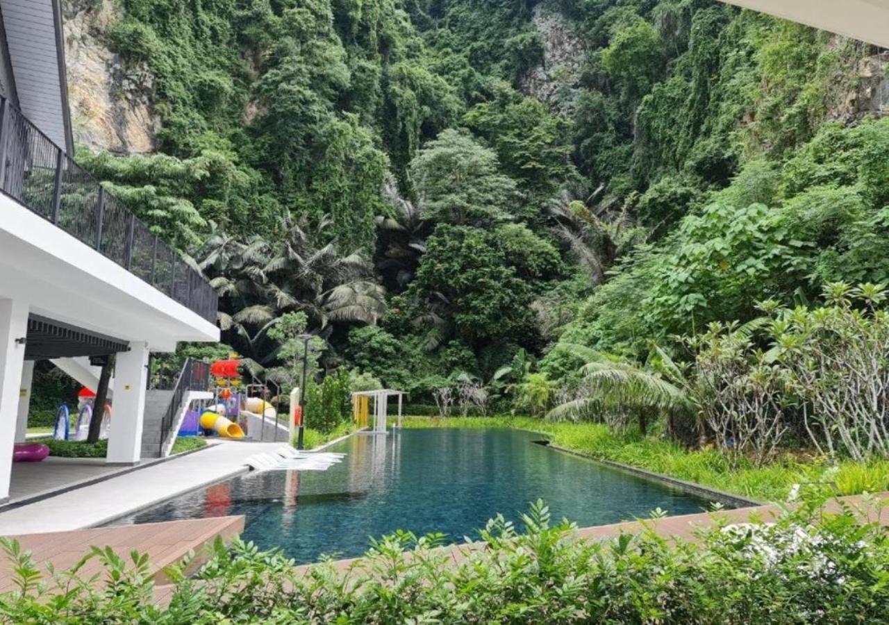 The Cove Premium Suites 7-13Pax By Iwh Suites Ipoh Luaran gambar